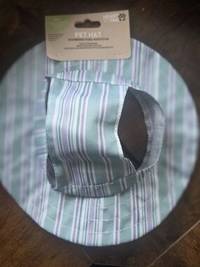 NWT Striped Pet Dog Hat - Mint Green, Lavender and White